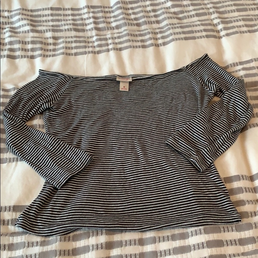 Mossimo off the shoulder crop top